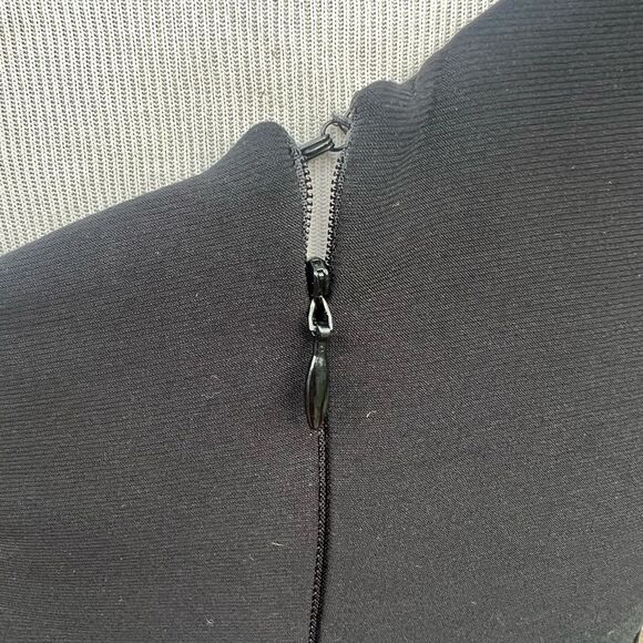 **** Betsy & Adam One Shoulder Ombré Pleated Gown (T) - Picture 11 of 13